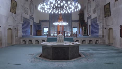 mezquita verde en bursa, turquía. construida en el siglo xiv.