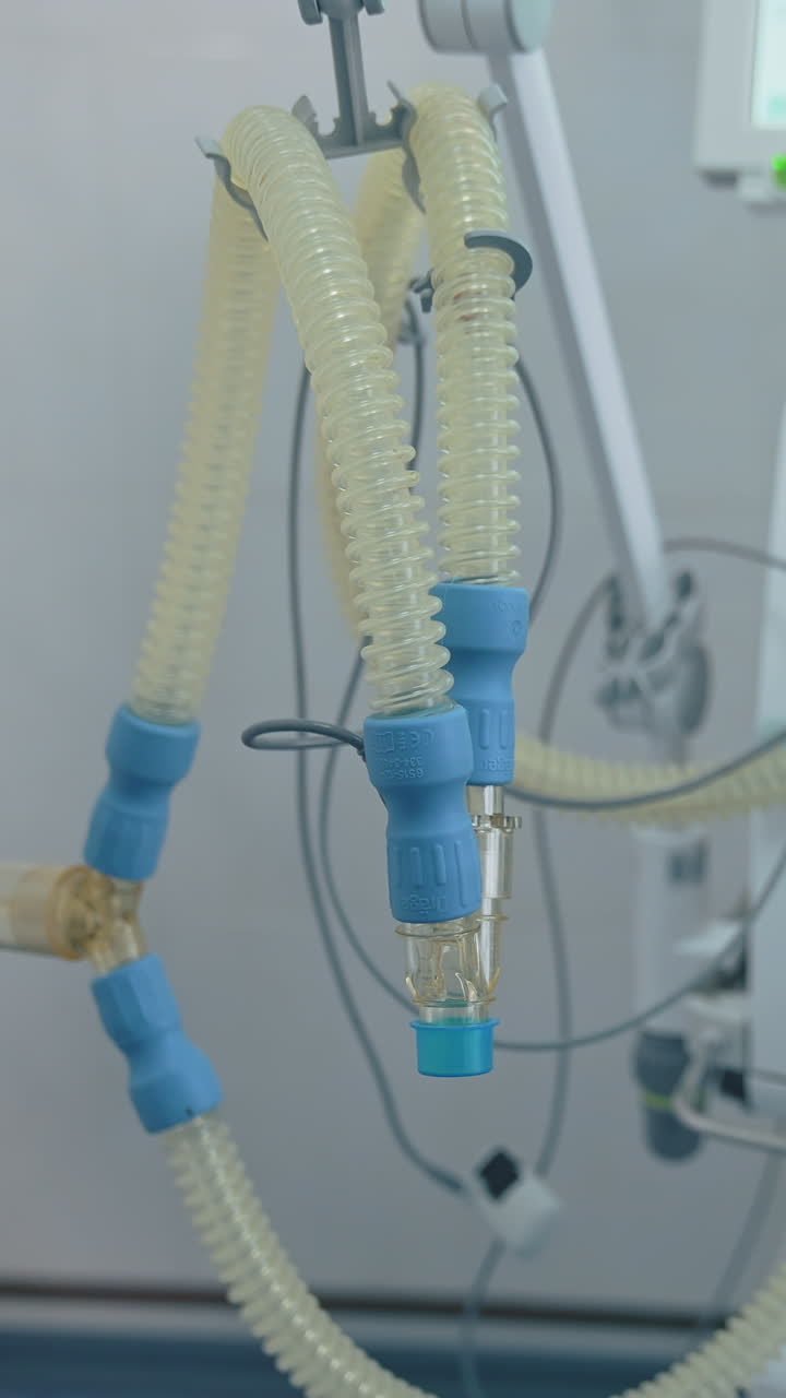 Sala riabilitazione con attrezzature