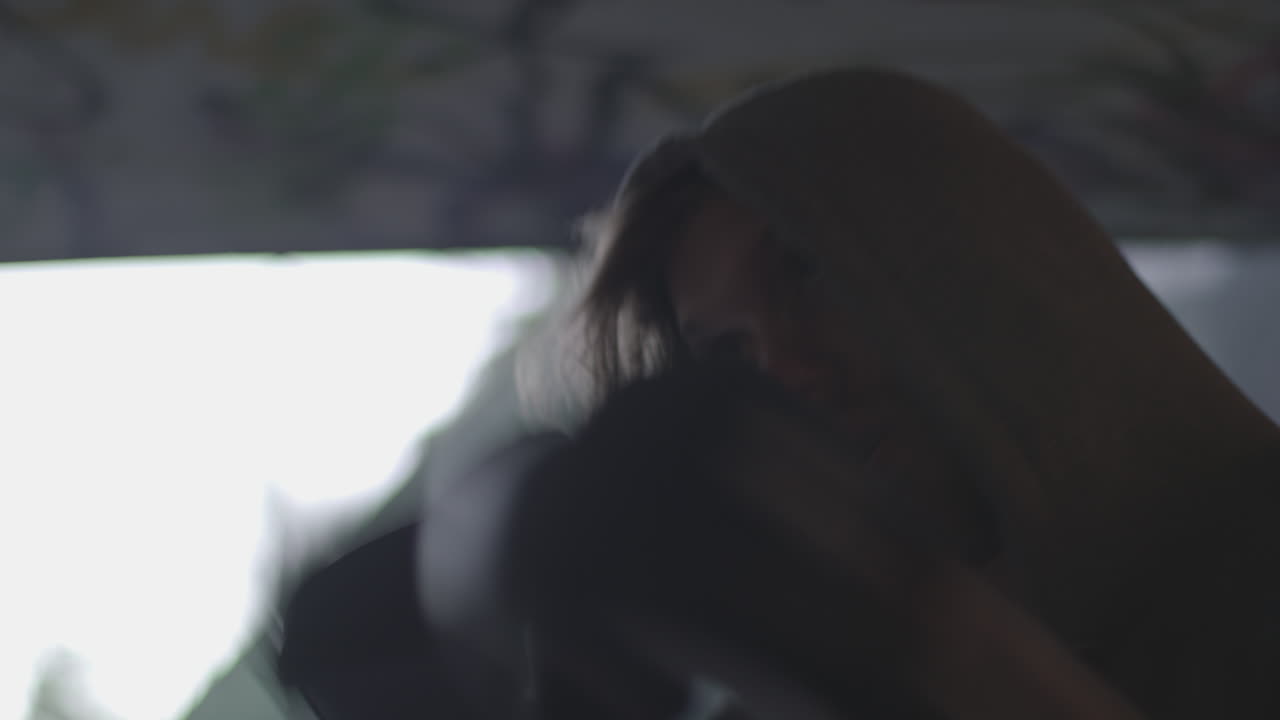 후디를 입은 남자