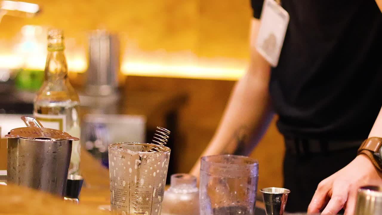 mezclar bebidas con precisión y gusto