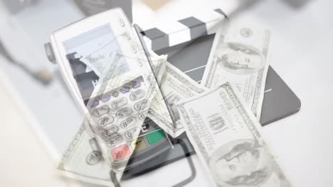 animación de billetes de dólares estadounidenses y terminal de pago