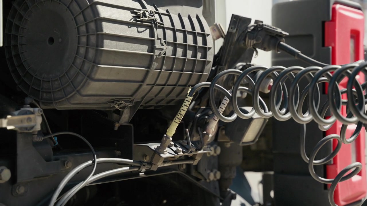 Electrical Connectors of a Truck Trailer