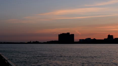 Panning-Across-Downtown-Detroit-at-Dusk