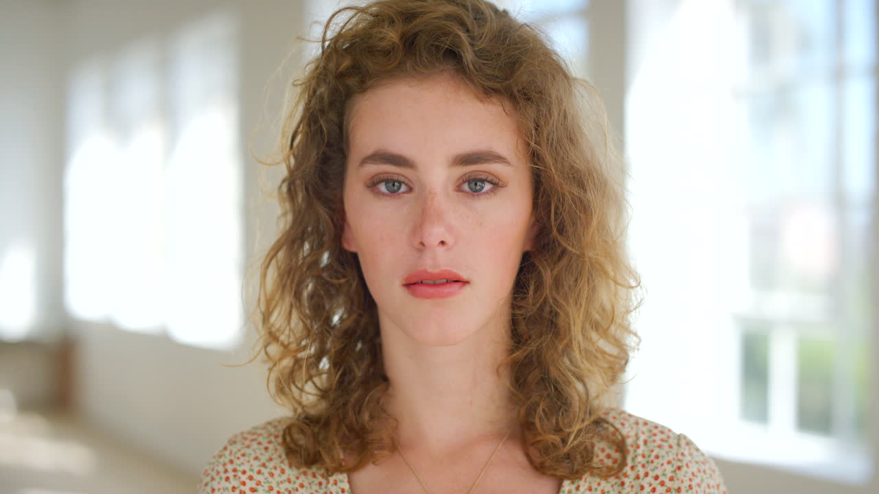 Portrait of a beautiful sensual woman looking