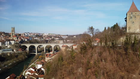 un cálido día de primavera en friburgo, suiza