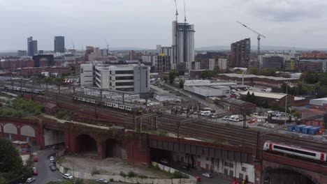 disparo de drones orbitando manchester piccadilly railway 02