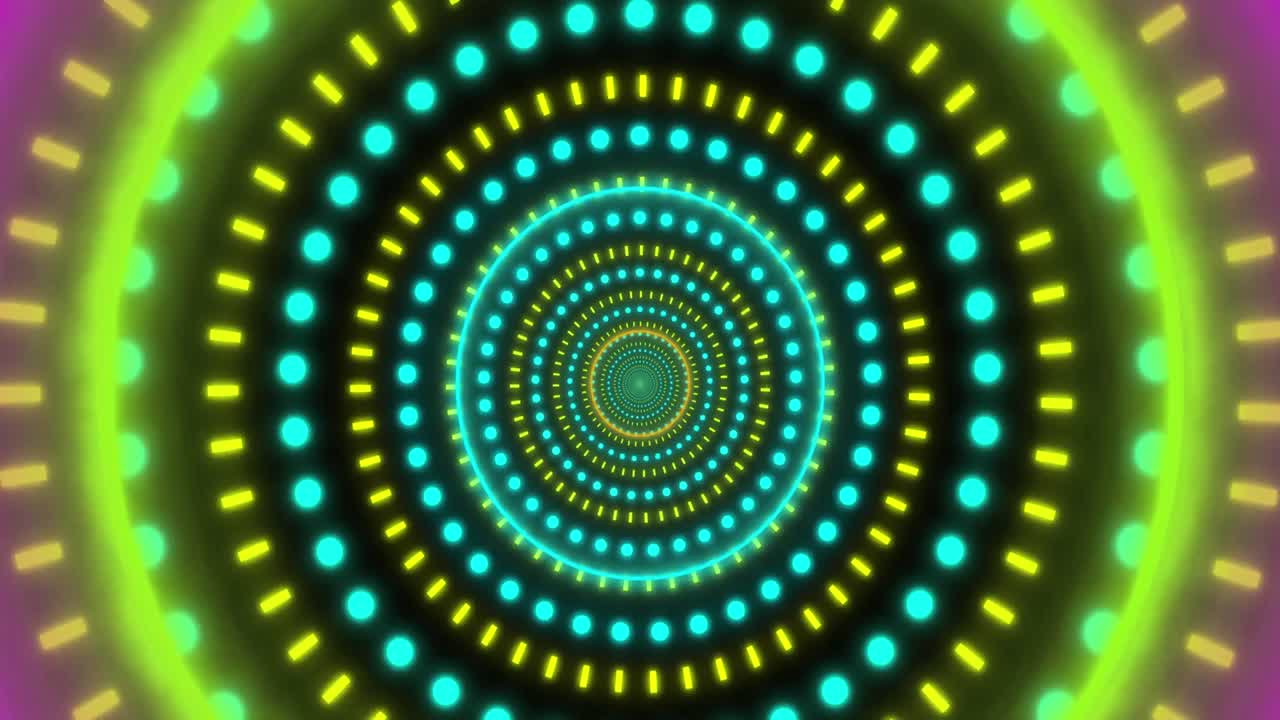 animazione di forme in movimento su sfondo nero