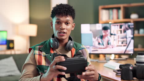 man holding vr headset in home office