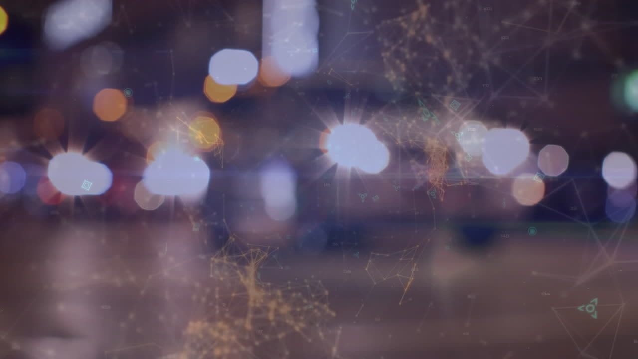 animación de una red de iconos de perfil y puntos de luz contra personas que caminan por la calle