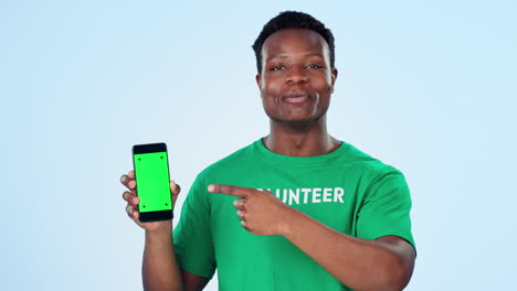 Man,-volunteering-and-phone-green-screen