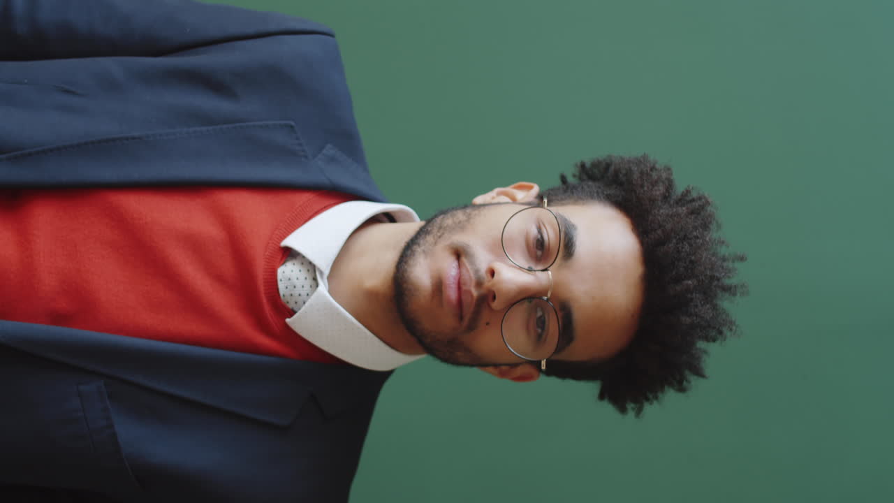 hombre con traje de negocios, retrato