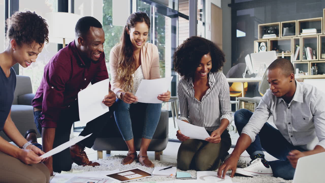 Daily discussions about the company is important