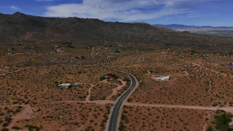 California-State-Route-62-Im-Joshua-Tree-Nationalpark,-Mojave-Wüste