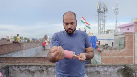 Indian-man-spooling-the-kite-thread