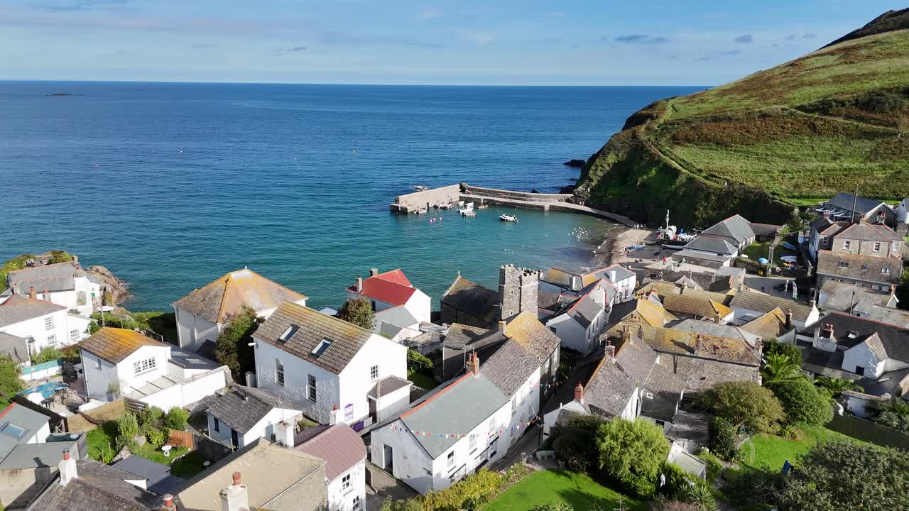 낮은 패닝 드론, 항공 고란 헤이븐 코른월 영국