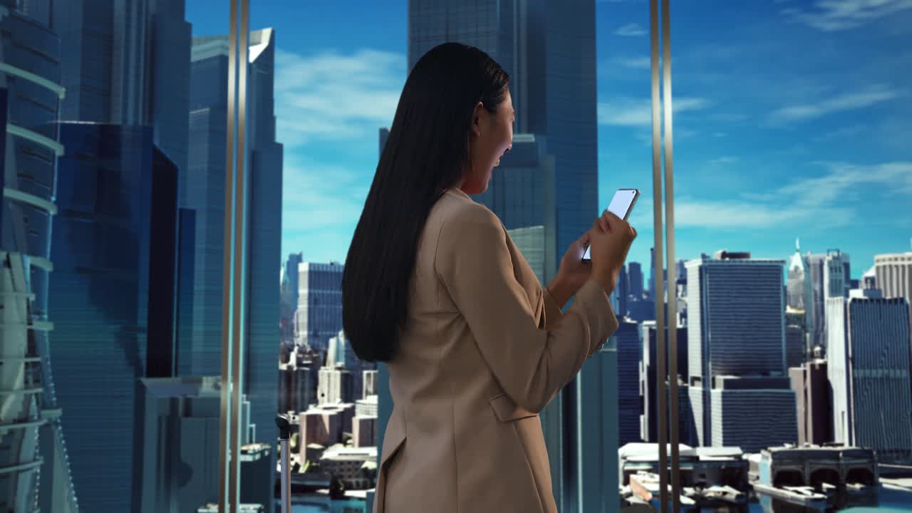 mujer de negocios emocionada celebrando con un teléfono inteligente