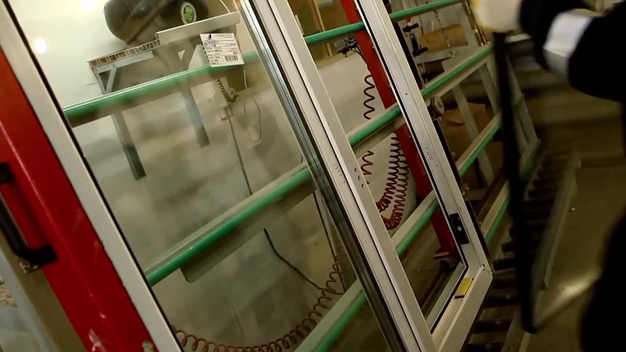 창문 설치 및 유지보수