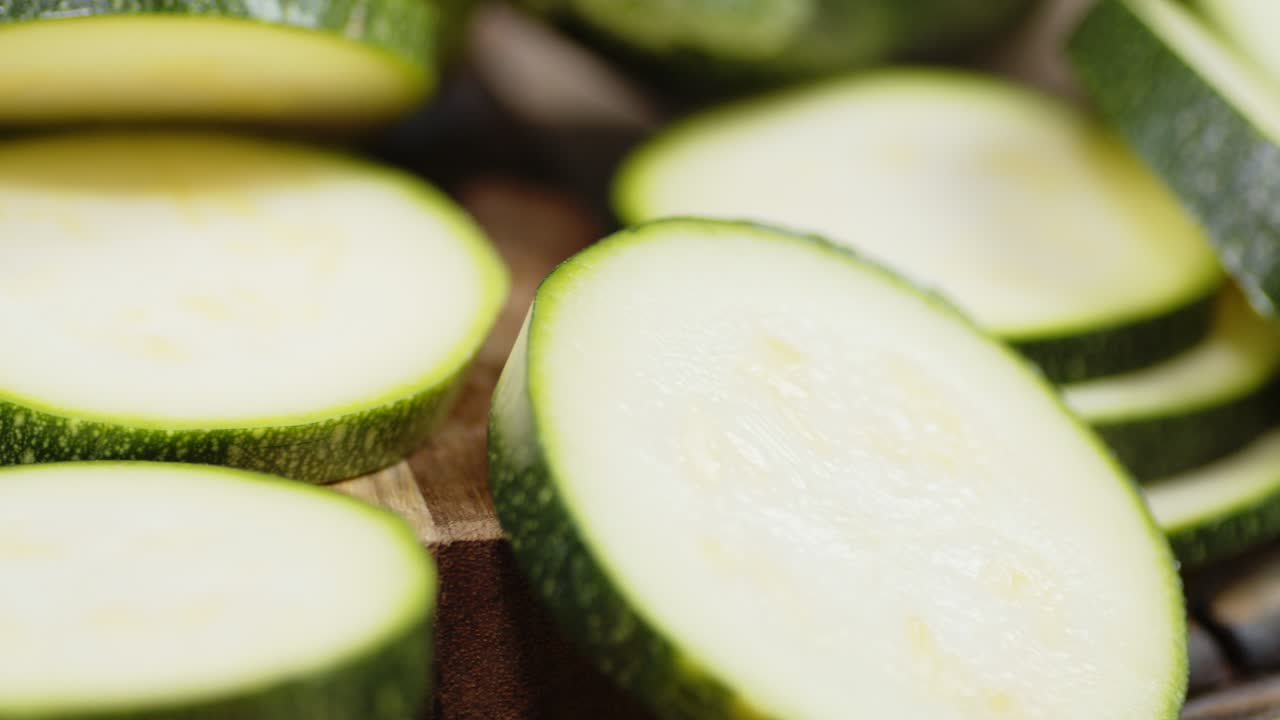 Round slices of ripe zucchini will slowly rotate.