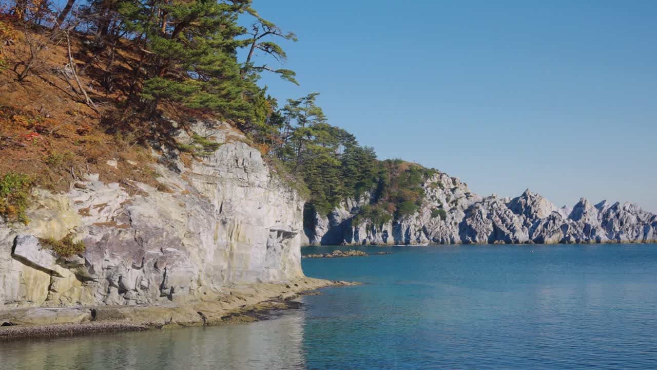 Jodogahama, Kuzey Iwate Japonya'da el değmemiş koy. Genel plan.