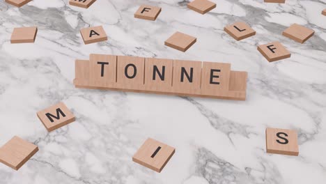 Tonne-Wort-Auf-Scrabble