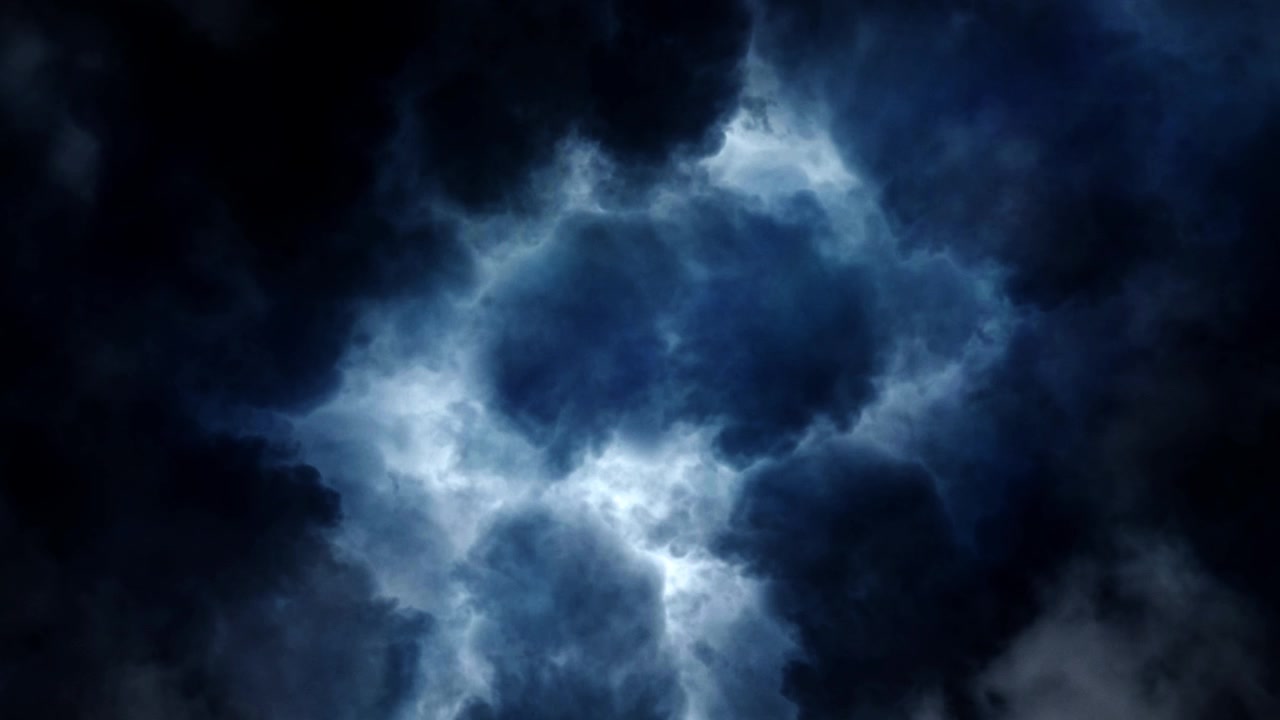 entrando nel temporale che si stava svolgendo negli oscuri cumulonembi del cielo