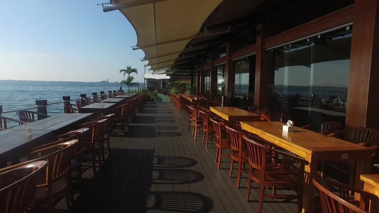 Seaside Restaurant Outdoor Seating with Relaxing View in Jakarta - Jetski Cafe