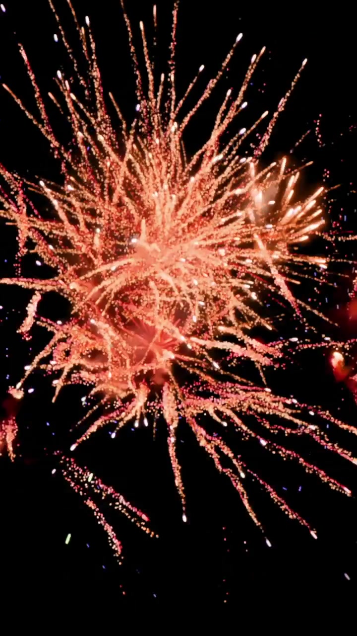 Fuochi d'artificio rossi 4k