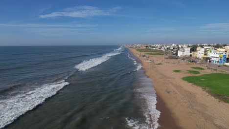 Orilla-Del-Mar-De-La-Ciudad-De-Chennai-Carretera-De-La-Costa-Este