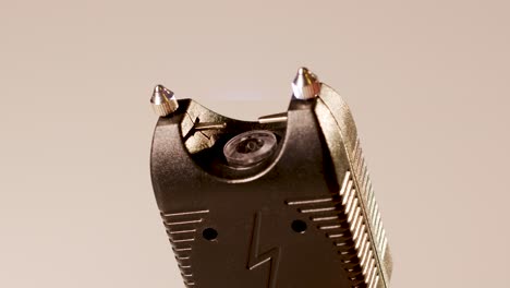 pistola eléctrica portátil para protección personal