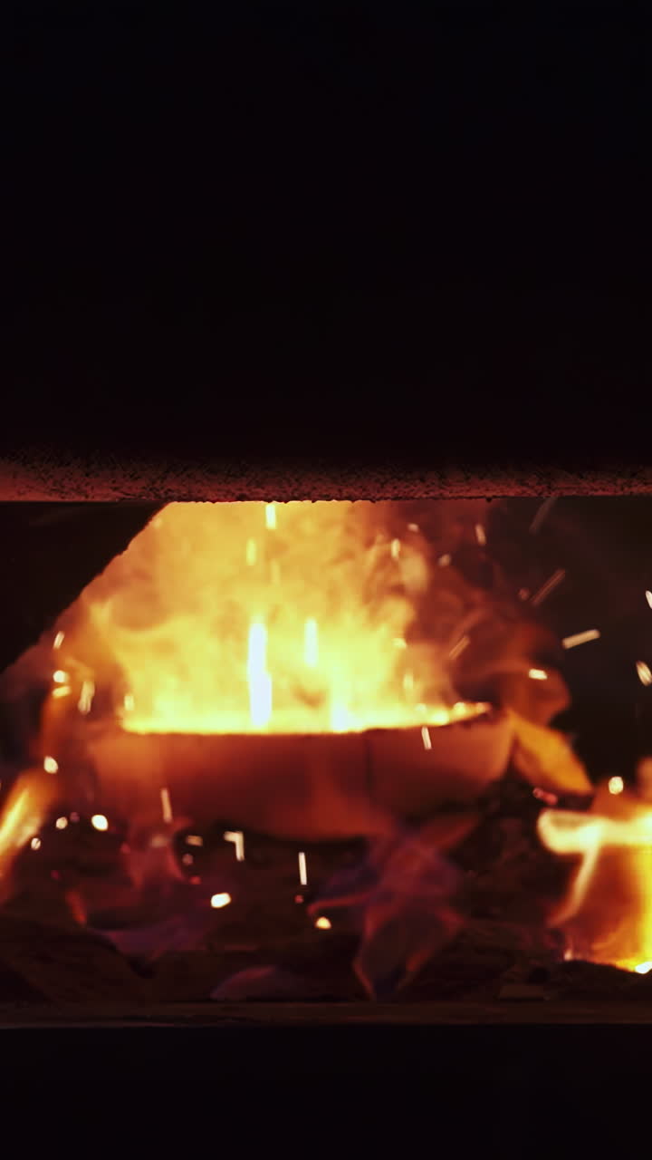 Molten Metal Pouring