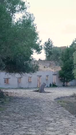 abandoned farmhouse in rural setting