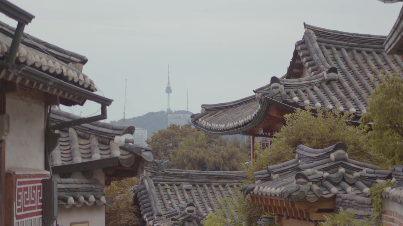Case tradizionali Hanok con vista su Namsan e sulla N Seoul Tower