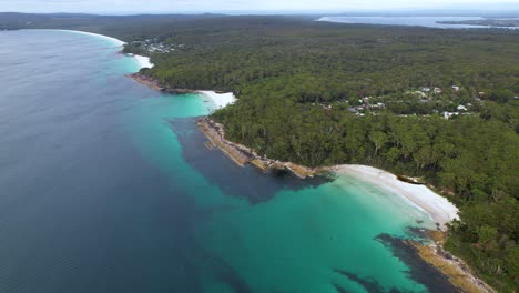 4K-drone-video-of-the-beautiful-Jervis-Bay-landscape-in-New-South-Wales,-Australia