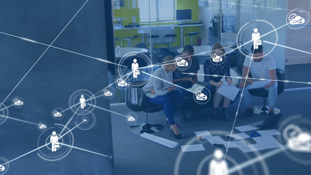 사무실에서 일하는 문서와 함께 다양한 동료에 대한 디지털 아이콘 네트워크의 애니메이션
