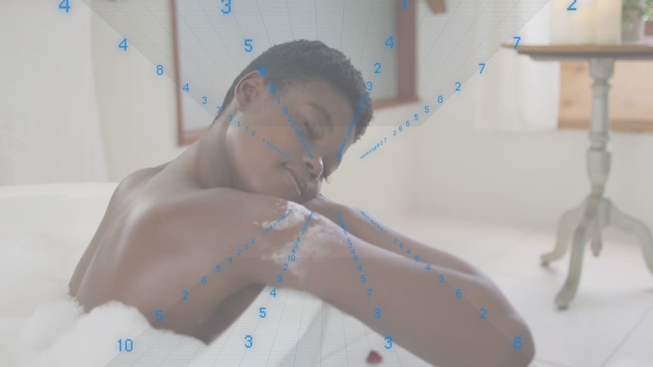 햇빛이 커튼 사이로 스며드는 거품 욕조에 몸을 담그고 웰빙과 휴식을 즐기는 여성