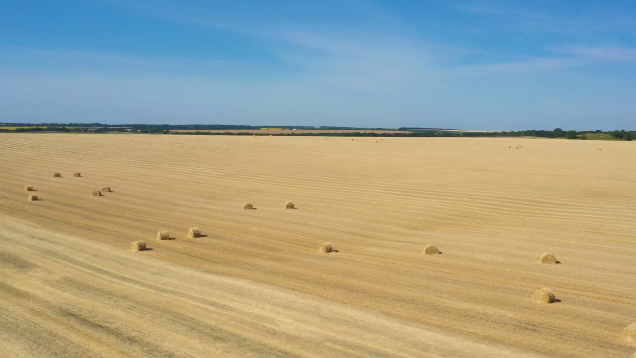 balas redondas en el campo vista aérea