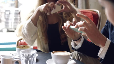 photographing food in restuarant cafe for instagram blog