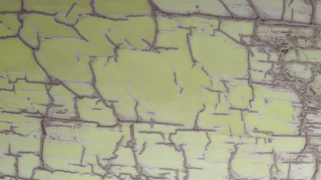 이스라엘 니츠나 에 있는 소금 연못 위 의 공중 사진