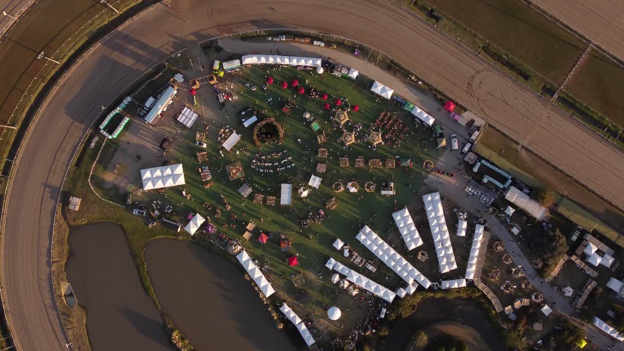 아르헨티나 부에노스아이레스 팔레르모 경기장에서 열리는 음식 축제