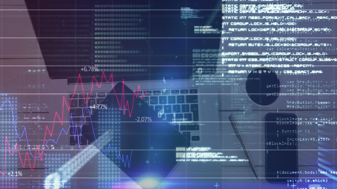 책상에 있는 노트북과 태블릿으로 금융 데이터 처리의 애니메이션