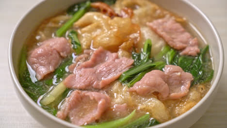 noodles with pork in gravy sauce - asian food style