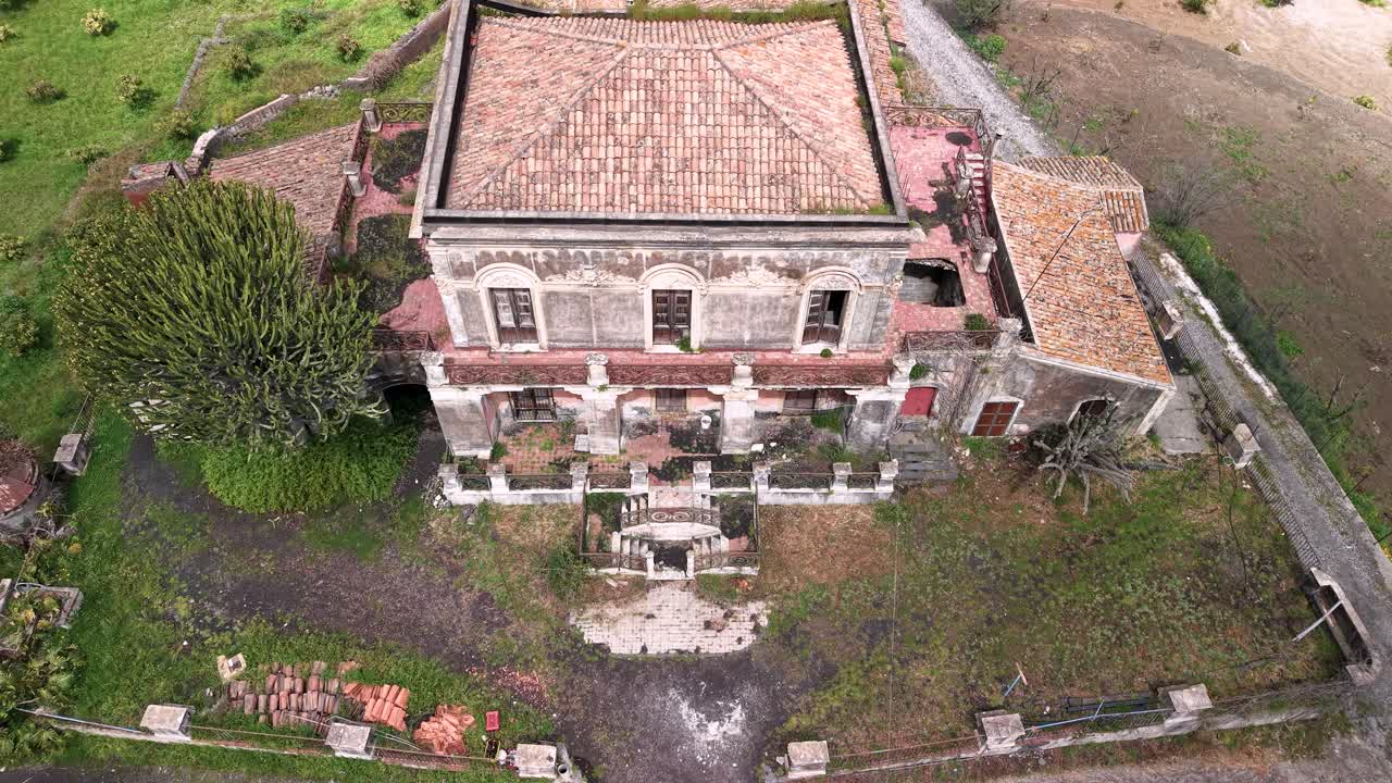 Abandoned Villa di Don Ciccio, Real-life Location Of Godfather Part II Film In Sicily, Italy. Aerial Tilt-up Shot