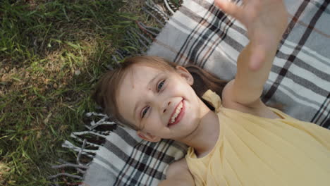 Lovely-Little-Girl-Portrait