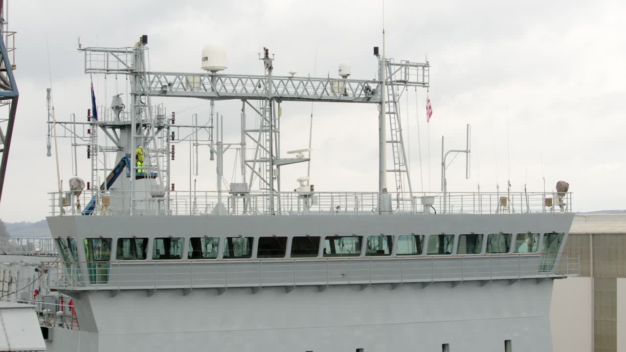 펜데니스 헤드에서 블랙 록 비콘으로 가는 캐릭 로드 (carrick roads) 를 바라보며