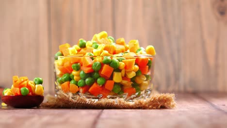 mixed vegetables in a glass bowl