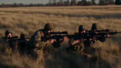 soldiers in camouflage on the field