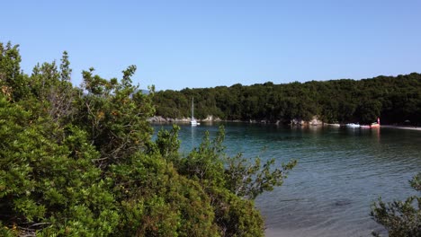 Orbit-Revealing-of-Bella-Vraka-Beach-in-Syvota,-Greece