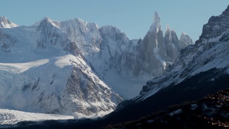 The-remarkable-mountain-range-of-Fitzroy-in-Patagonia-Argentina-with-snowclad-glaciers