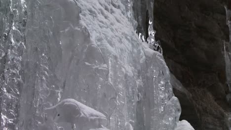 Winter-landscape,-frozen-waterfall-with-icicles,-Ausable-Chasm,-Adirondacks,-NY