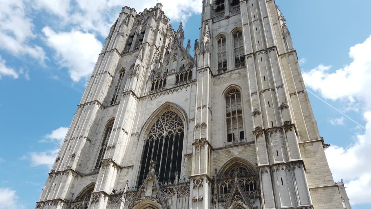 catedral de san miguel y santa gudula en bruselas, bélgica